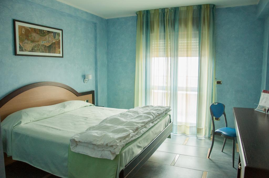 Grand Hotel Paradiso كاتانزارو المظهر الخارجي الصورة