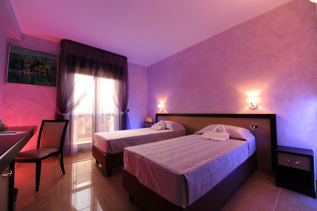 Grand Hotel Paradiso كاتانزارو المظهر الخارجي الصورة