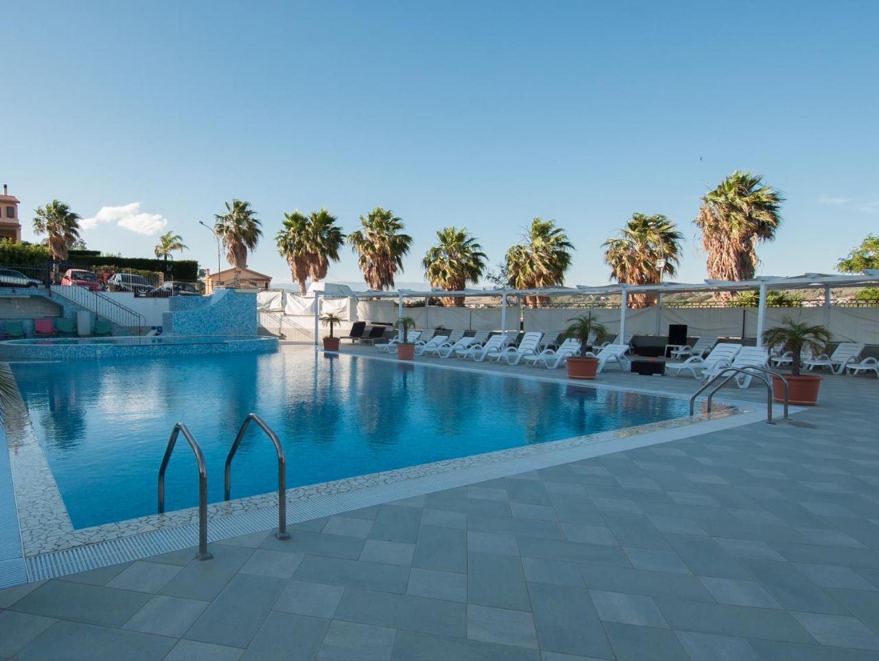 Grand Hotel Paradiso كاتانزارو المظهر الخارجي الصورة